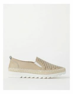 Regatta Capricorn Beige Leather Flat Shoe