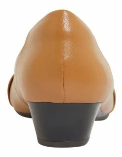 Easy Steps Glove Heeled Shoes Saturn Tan 11 Easy Steps Glove Heeled Shoes Saturn Tan -Deals Shoes Store 848482210 5 720x928