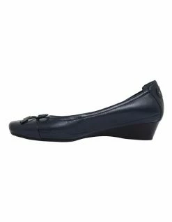 Easy Steps Glove Heeled Shoes Shannon Navy -Deals Shoes Store 848482750 3 720x928