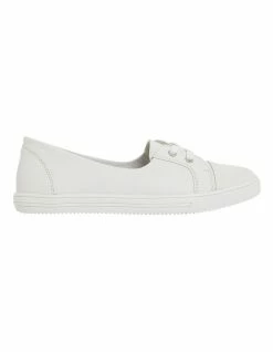 Easy Steps Vectra White Glove Sneakers