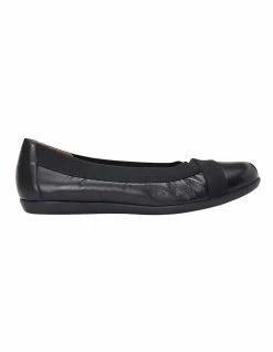 Wide Steps Amanda Black Glove/Elastic Flat Shoes
