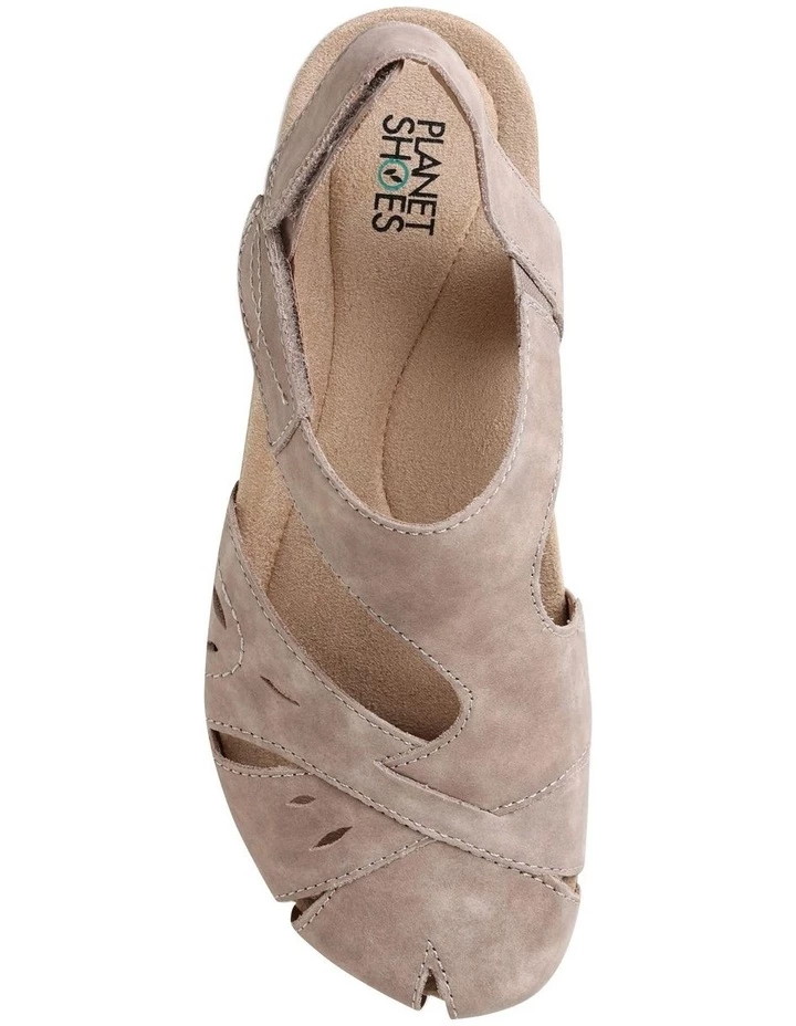 Planet Shoes Birdine Coco Beige Leather Flats 2 Planet Shoes Birdine Coco Beige Leather Flats - Image 2