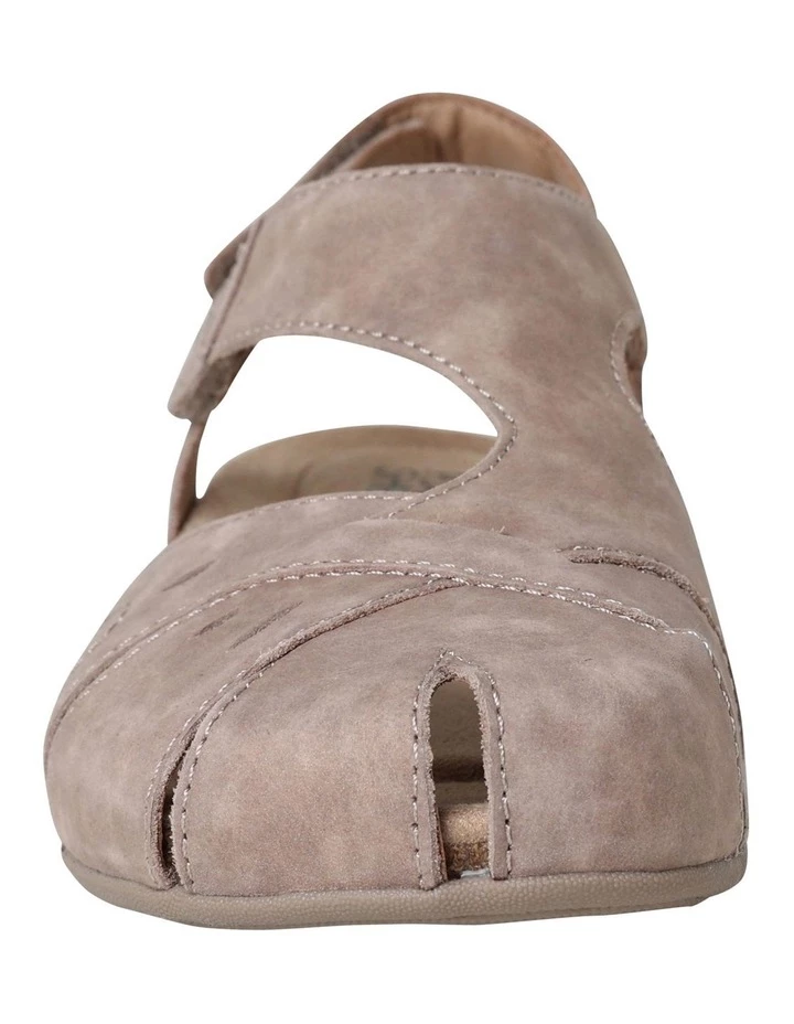 Planet Shoes Birdine Coco Beige Leather Flats 3 Planet Shoes Birdine Coco Beige Leather Flats - Image 3
