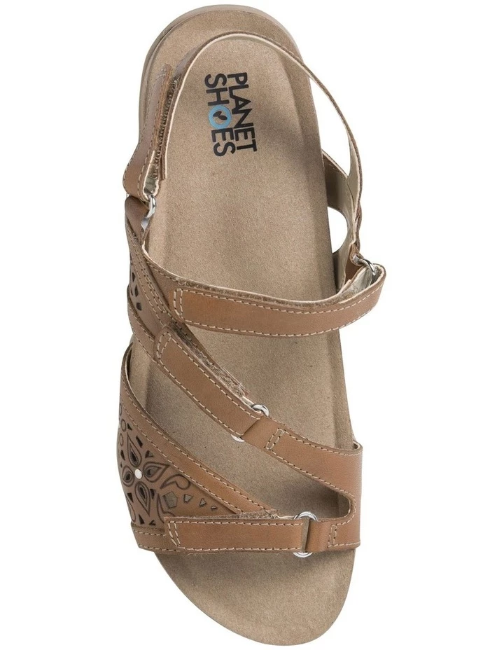 Planet Shoes Malu Sand Brown Leather Sandal 3 Planet Shoes Malu Sand Brown Leather Sandal - Image 3