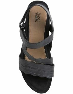 Planet Shoes Poppy Black Leather Sandal -Deals Shoes Store 849948040 3 720x928