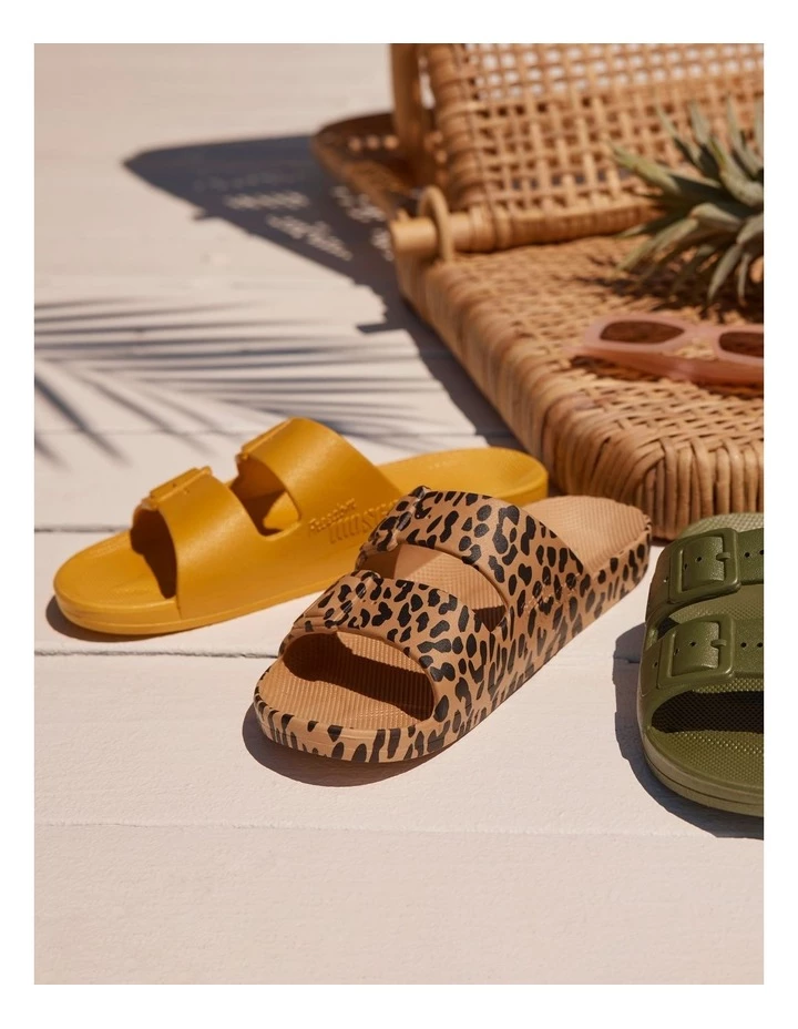 Freedom Moses Unisex Leo Camel Slide 2 Freedom Moses Unisex Leo Camel Slide - Image 2