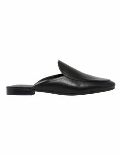 Nine West Althea Flats