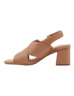 Hush Puppies Flashback Tan Sandal -Deals Shoes Store 857502460 4 720x928