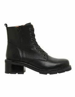 Jane Debster National Black Glove Boots