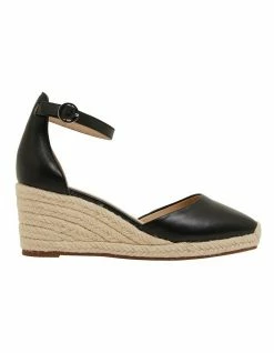 Jane Debster Peru Black Glove Sandals