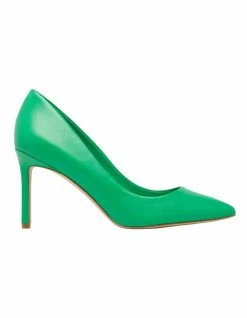 Nine West Ezra Pumps