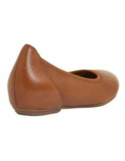 Easy Steps Pamper Mid Brown Glove Flat Shoes -Deals Shoes Store 861415390 4 720x928