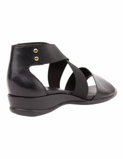 Wide Steps Chester Black Glove Sandals -Deals Shoes Store 862598530 3 720x928