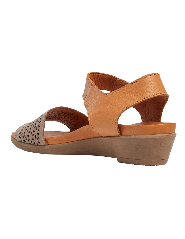 Active Flex Accord Taupe/Cognac Glove Sandals 7 Active Flex Accord Taupe/Cognac Glove Sandals - Image 7