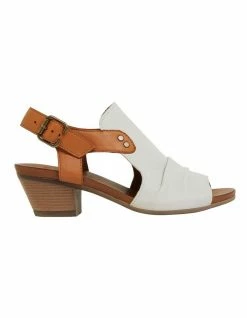 Active Flex Zambia White/Cognac Glove Sandals