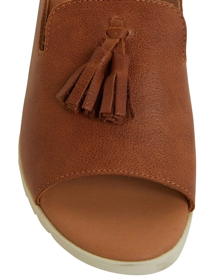Easy Steps Gilmore Cognac Glove Sandals 6 Easy Steps Gilmore Cognac Glove Sandals - Image 6