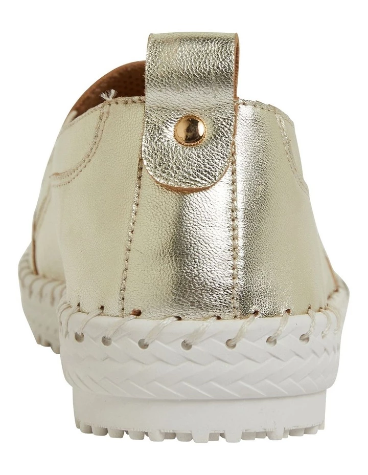 Active Flex Riva Soft Gold Glove Sneakers 5 Active Flex Riva Soft Gold Glove Sneakers - Image 5