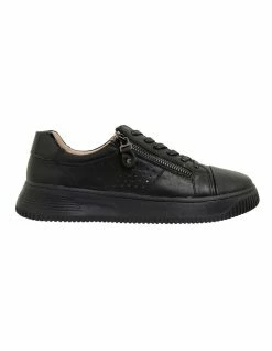 Wide Steps Novella Black/Black Patent Sneakers