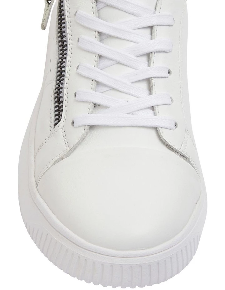 Wide Steps Novella White/Silver Glove Sneakers 6 Wide Steps Novella White/Silver Glove Sneakers - Image 6