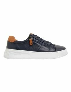 Wide Steps Novella Navy/Tan Glove Sneakers
