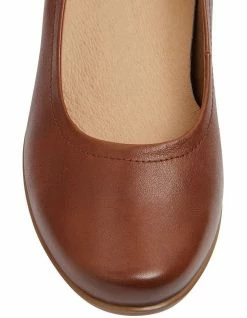 Wide Steps Cyrus Cognac Glove Heeled Shoes -Deals Shoes Store 880413310 7 720x928