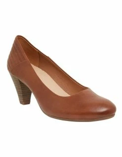 Wide Steps Edina Cognac Glove Heeled Shoes