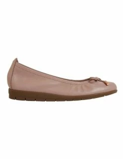 Active Flex Barton Nude Glove Flat Shoes