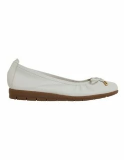 Active Flex Barton White Glove Flat Shoes