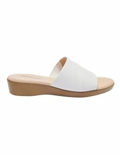 Easy Steps Ellen White Glove Sandals