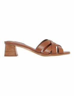 Nine West Garnet Brown Sandals
