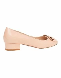 Review Annalise Beige Ballet Flat